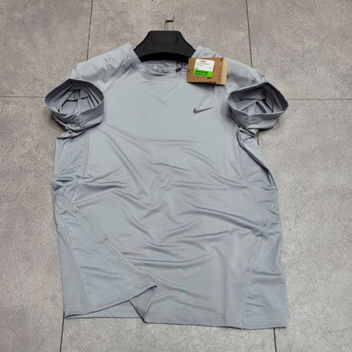 تیشرت ورزشی مردانه نایک (NIKE DRI-FIT TSHIRT) رنگ طوسی سایز 2XL